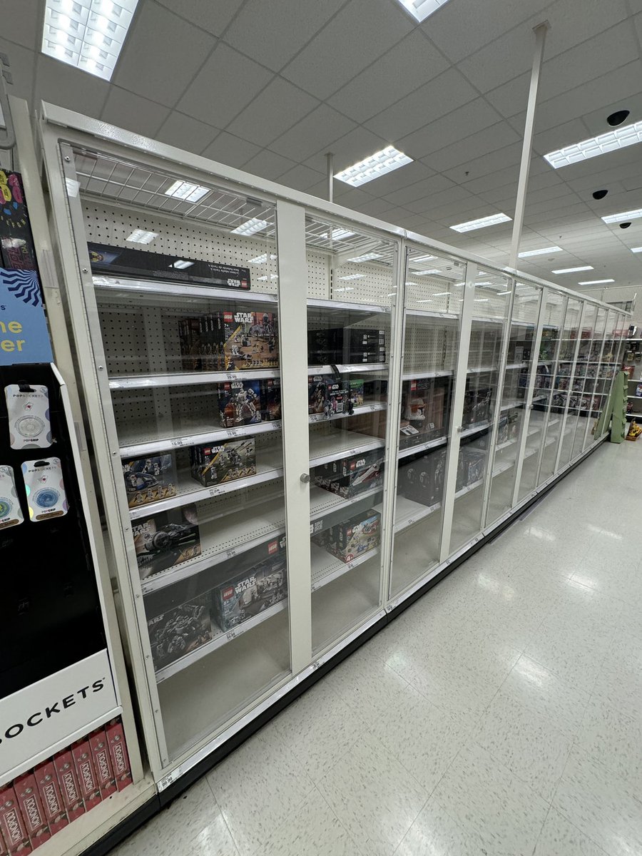 Uncle Jessy tweet media