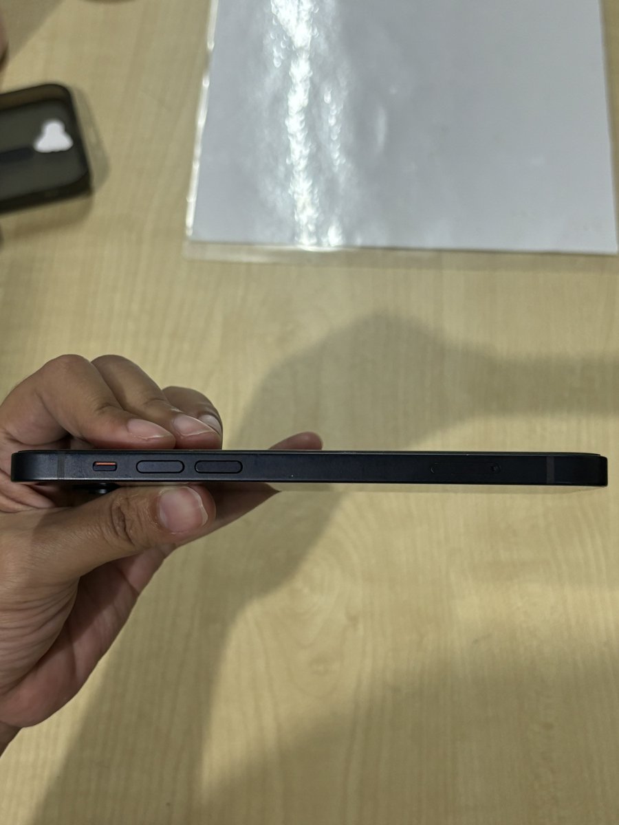 m4haefs's tweet photo. wts lfb ph

IPHONE 12 (64GB) GLOBE LOCKED 

Condition: 

– 85% battery health
– Minor flaws. Check photos for reference.
– With original box
– Coverage expired
– No history of repair

rfs: upgrade

Freebies: cases

NEGOTIABLE !! https://t.co/oRvF4I0usq