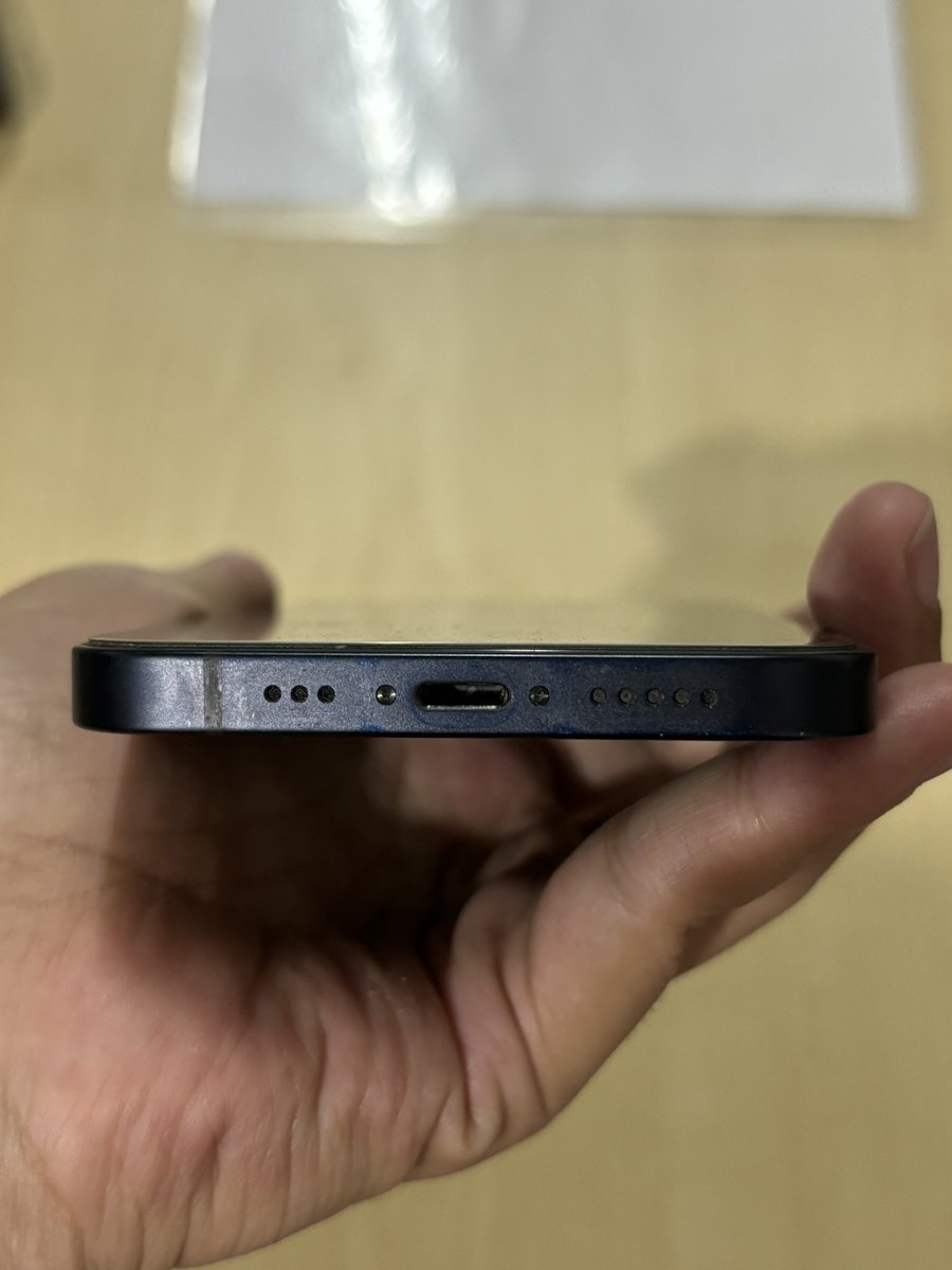 m4haefs's tweet photo. wts lfb ph

IPHONE 12 (64GB) GLOBE LOCKED 

Condition: 

– 85% battery health
– Minor flaws. Check photos for reference.
– With original box
– Coverage expired
– No history of repair

rfs: upgrade

Freebies: cases

NEGOTIABLE !! https://t.co/oRvF4I0usq