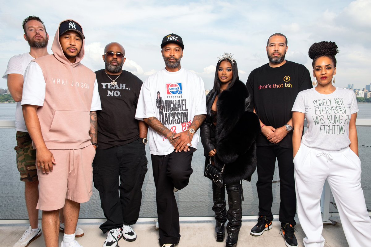 JoeBuddenPod's tweet photo. The #JBP x @ThegirlJT 

“City Cinderella” is now available exclusively on Patreon❗️

📌 https://t.co/dSdnXrbQsu https://t.co/qKtHWtqfRL