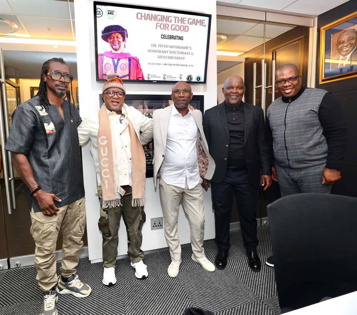 GautengANC's tweet photo. [IN PICTURES]: @GautengANC Provincial Chairperson Cde @Lesufi attended the celebration of Dr. Pitso Mosimane’s (@TheRealPitso) honorary doctorate &amp; 60th birthday today.

#LetsDoMoreTogether ⚫️🟢🟡
#PitsoWeek https://t.co/BmY8Q7zmxf