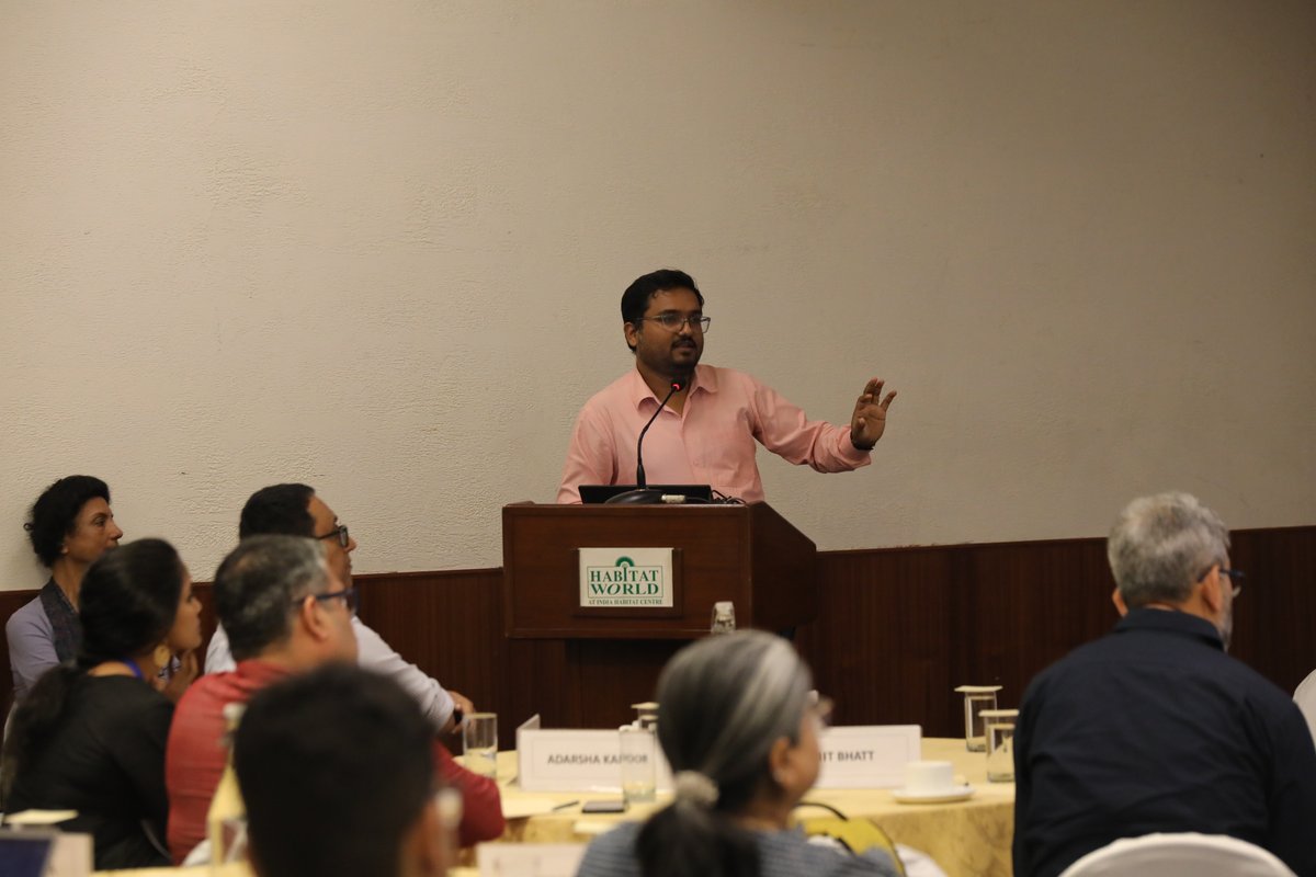 CSE's stakeholder discussion on 'Implementing Low Emission Zones' highlighted the urgent need for integrated action on fleet renewal, electrification, upscaled mobility services &amp; restraints on polluting vehicles to develop LEZ in cities. This can be a game changer.