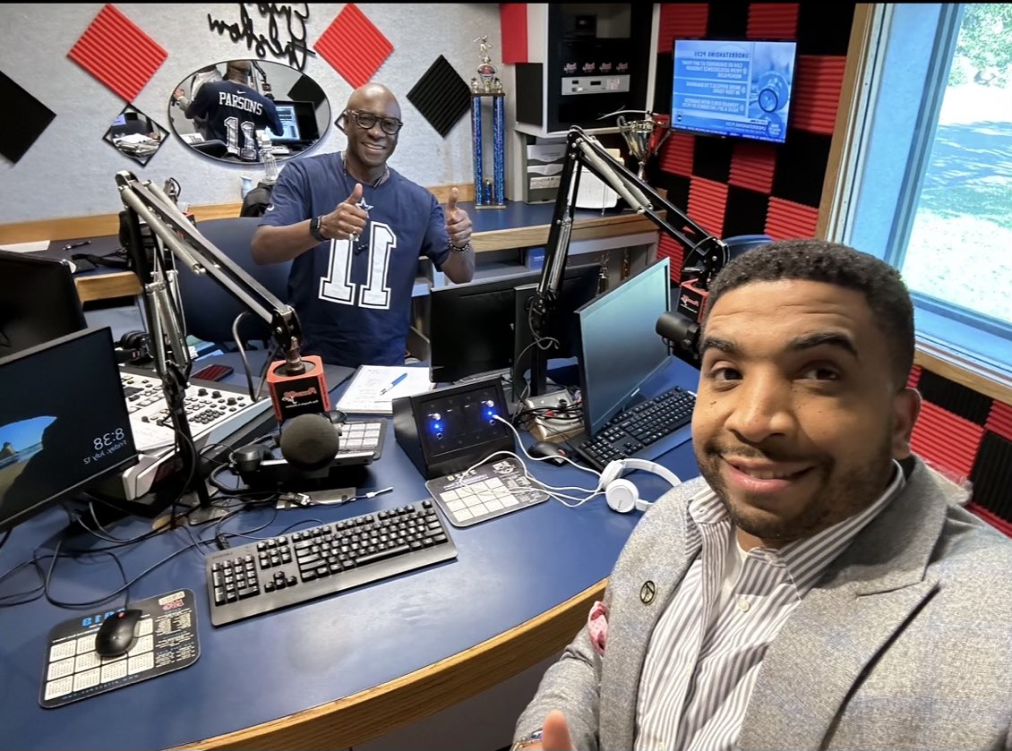 Good morning,

It’s that time again where we talk #RyansReview on <a href="/Power92Jams/">Power 92 Jams</a> with the LEAD DOG <a href="/BJoe923/">Broadway Joe</a>! Join us from 8 -10.