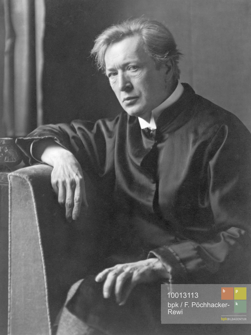 bpk Bildagentur (@bpkimages) on Twitter photo Heute vor 100 Jahren ist Ferruccio #Busoni in Berlin gestorben. Der Pianist und Komponist stand bereits als Wunderkind auf der Bühne und bereiste später als anerkannter Interpret und #Virtuose die Welt.
Der Busoni-Nachlass wird in <a href="/stabiberlin/">Staatsbibliothek zu Berlin</a> aufbewahrt: sbb.berlin/605gx Heute vor 100 Jahren ist Ferruccio #Busoni in Berlin gestorben. Der Pianist und Komponist stand bereits als Wunderkind auf der Bühne und bereiste später als anerkannter Interpret und #Virtuose die Welt.
Der Busoni-Nachlass wird in <a href="/stabiberlin/">Staatsbibliothek zu Berlin</a> aufbewahrt: sbb.berlin/605gx