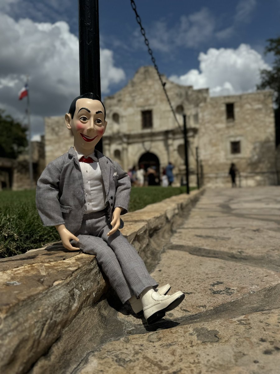 Cowboy #1: What’s your name?

Pee-wee: I can’t remember.

Cowboy #2: Where are you from?

Pee-wee: I can’t remember.

Cowboy #1: Can you remember anything?

Pee-wee: I remember... the Alamo.

#peeweesbigadventure #paulreubens #bowtie #alamo #basement