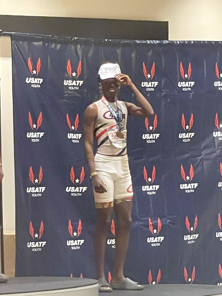 Deisnyk McCullough II tweet media