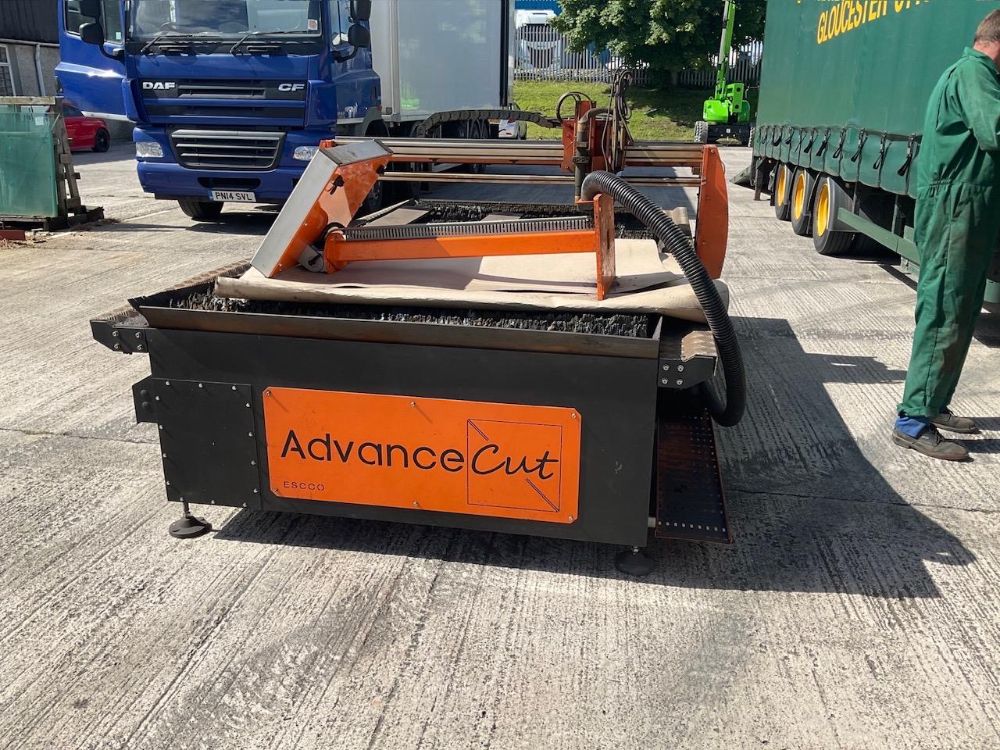 amsauctionsuk's tweet image. 2021 Escco AdvanceCut 1050 CNC Cutting Table Online Auction - Sale Closes: Monday 29th July 2024 at 12 Noon buff.ly/3YCQojV #Escco #AdvanceCut #CuttingTable #CNC #Engineering