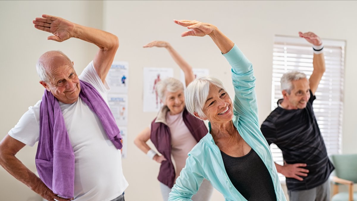 It's time for Facts on Friday! Did you know that 84% of cancer survivors aren’t active enough? Studies show that being active can help prevent cancer recurrence, and boost your mood. Aim for 150 minutes of exercise per week. Learn more here: bit.ly/3icS6kl