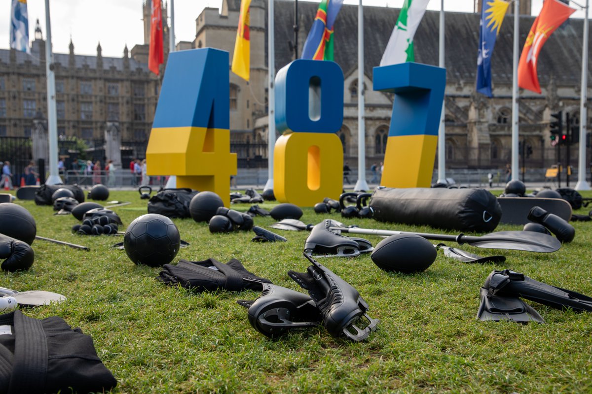 Tsihanouskaya's tweet photo. The opening of the #Olympics in Paris reminds me of the power of sports to bring people together. But it's also a day to remember the 487 🇺🇦 sporting heroes killed because of Russia's war &amp; the repressed athletes in #Belarus. Let us honor them by standing united against tyranny. https://t.co/L3jZQXNZCJ