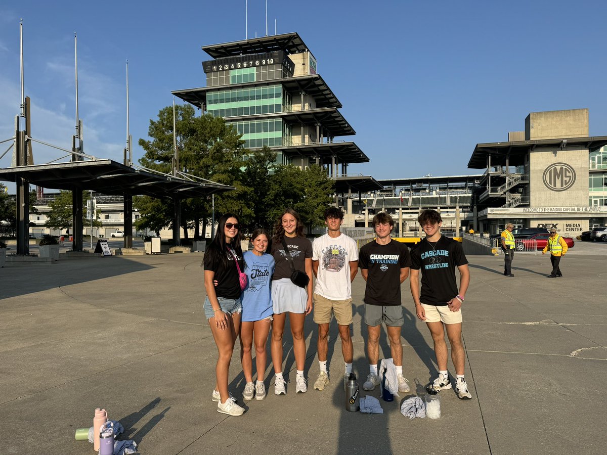 Cadethletics's tweet photo. Always happy to be with our student athletes at the IHSAA Student Leadership Conference! @IHSAA1 https://t.co/xpXRsPj7vJ