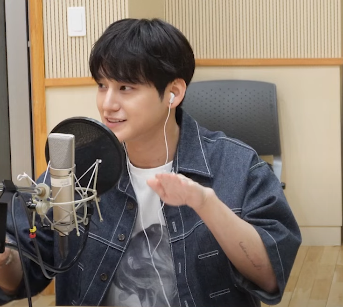 꽃길걷자🕯 tweet media