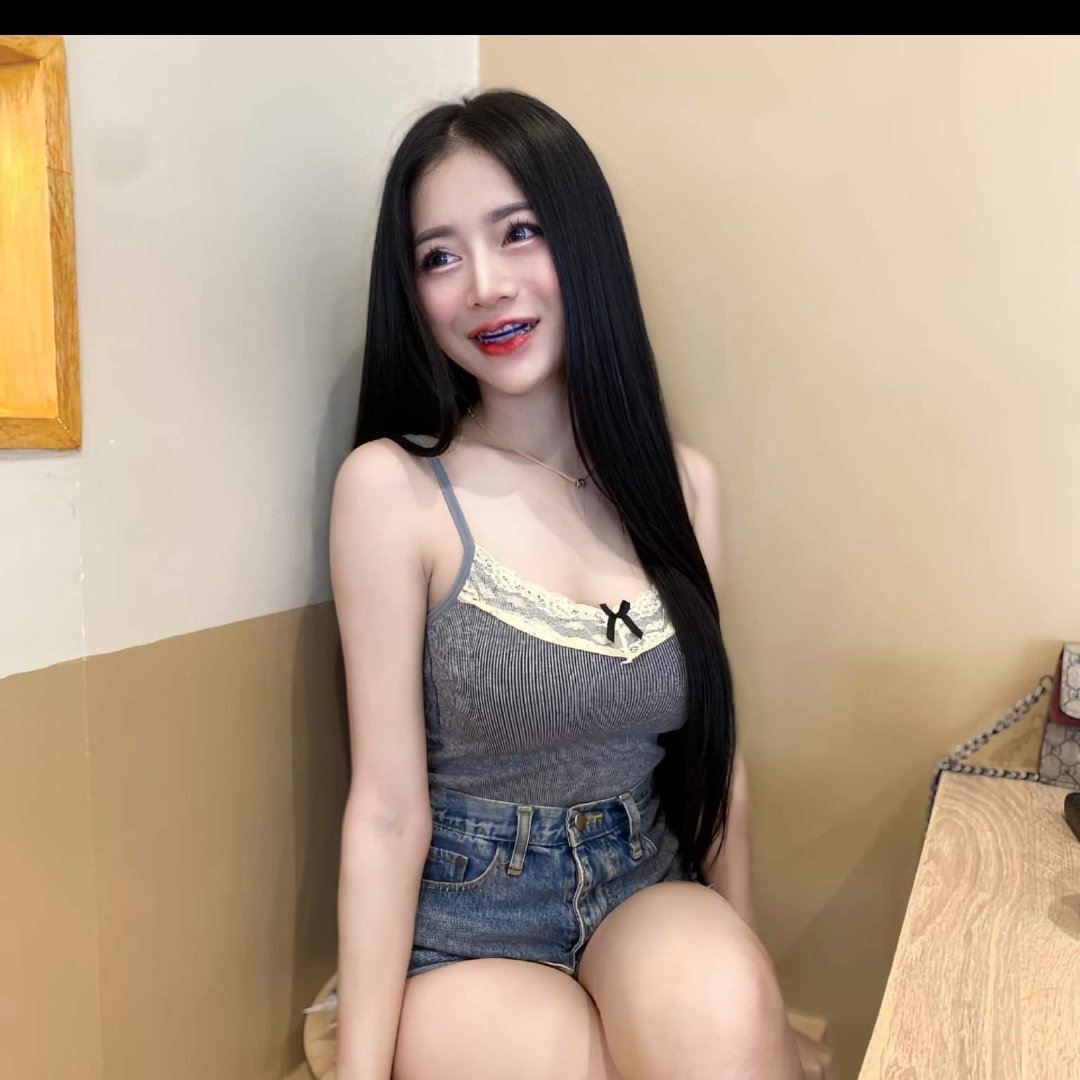 ชื่อเเจม🍼 tweet media