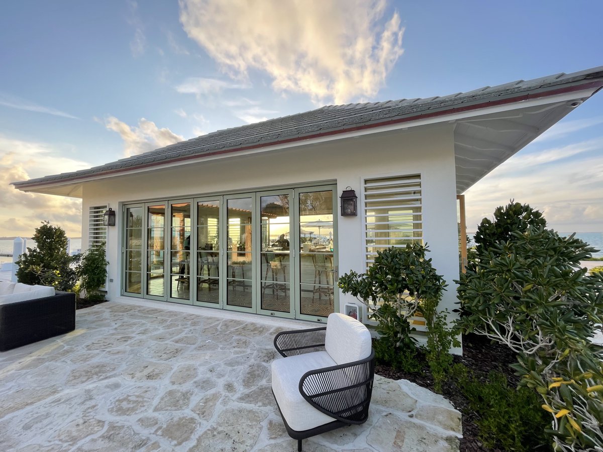 Euro-Wall tweet media