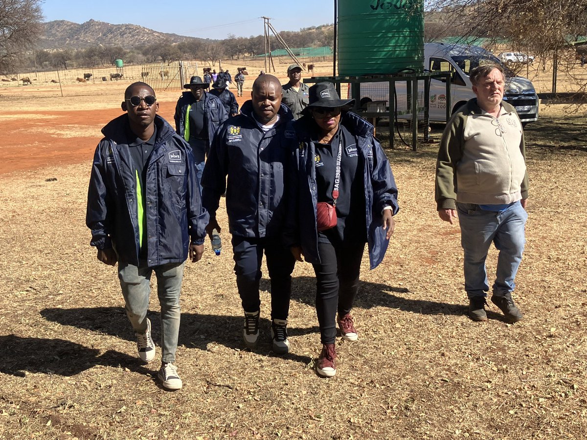 CommDevCoJ's tweet image. #JoburgCares #JoburgServices #WeServeJoburg #JCPZCares