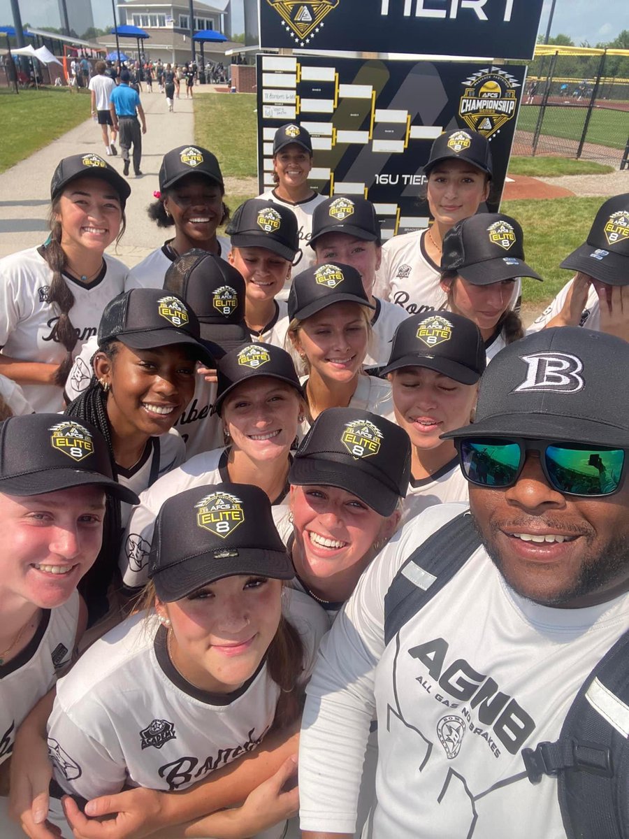 Elite 8 at the AFCS in Indy.  Next up 11:15 field 26. <a href="/molly_fichtner/">Molly Fichtner</a> <a href="/leawodach/">Lea Wodach</a>