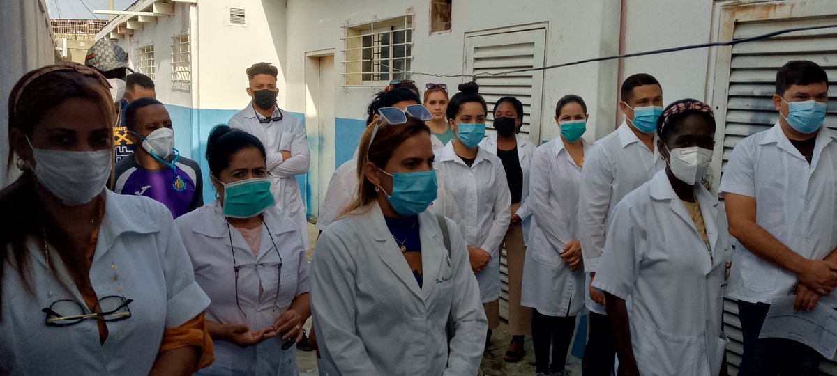 MilagroLuaces's tweet photo. CDI La Matanzas La ética es una cualidad impredecible de la Revolución Cubana,hoy nosotros los profesionales de la salud en Venezuela la digdificamos con mayor entrega al  trabajo 
#LaHistorisPorAsalto 
#VivaCuba https://t.co/Fha4CfpYuK