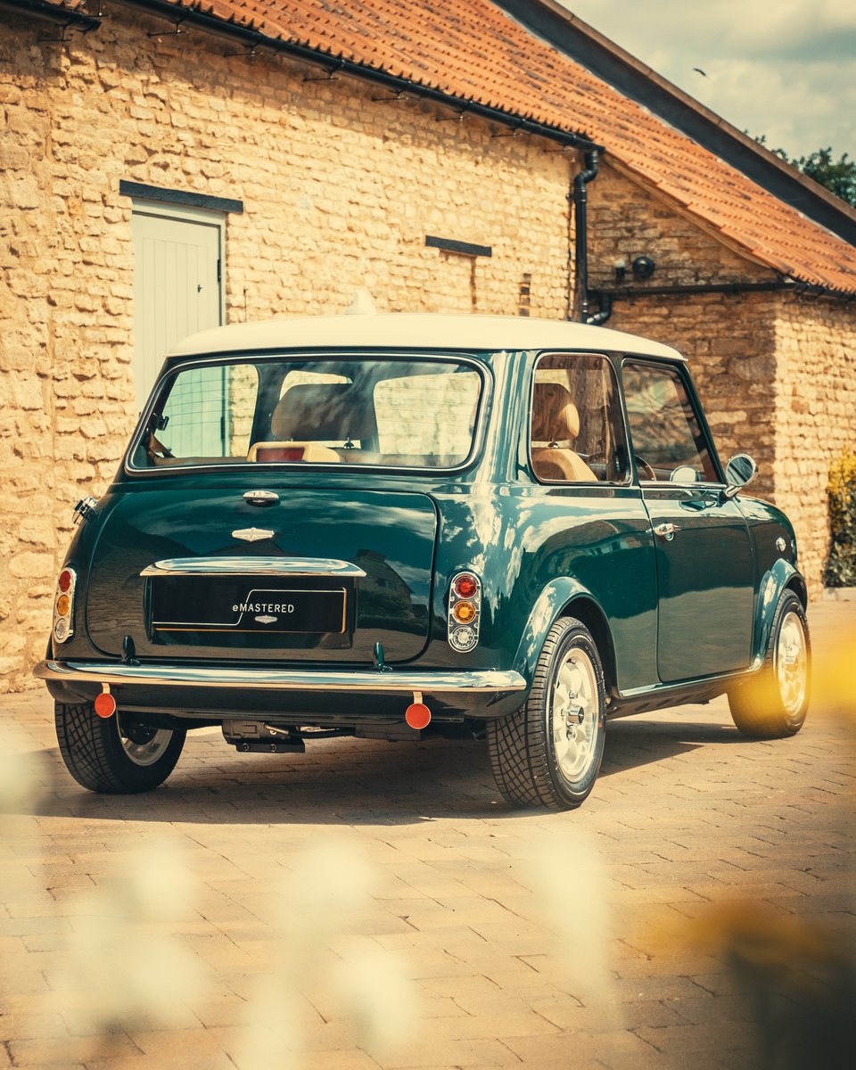 This eMastered commission sports our 12" 'Classic' wheels, carefully hand-painted in 'A Whiter Shade of Pale', to perfectly match the contrast roof. #eMastered #HandCrafted #MadeInBritain #Bespoke #OriginalRemastered