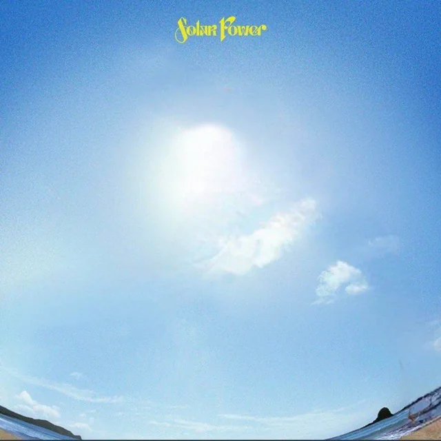 gagasyuyi's tweet photo. lorde - solar power (2021). https://t.co/7ZR33a8I2Y