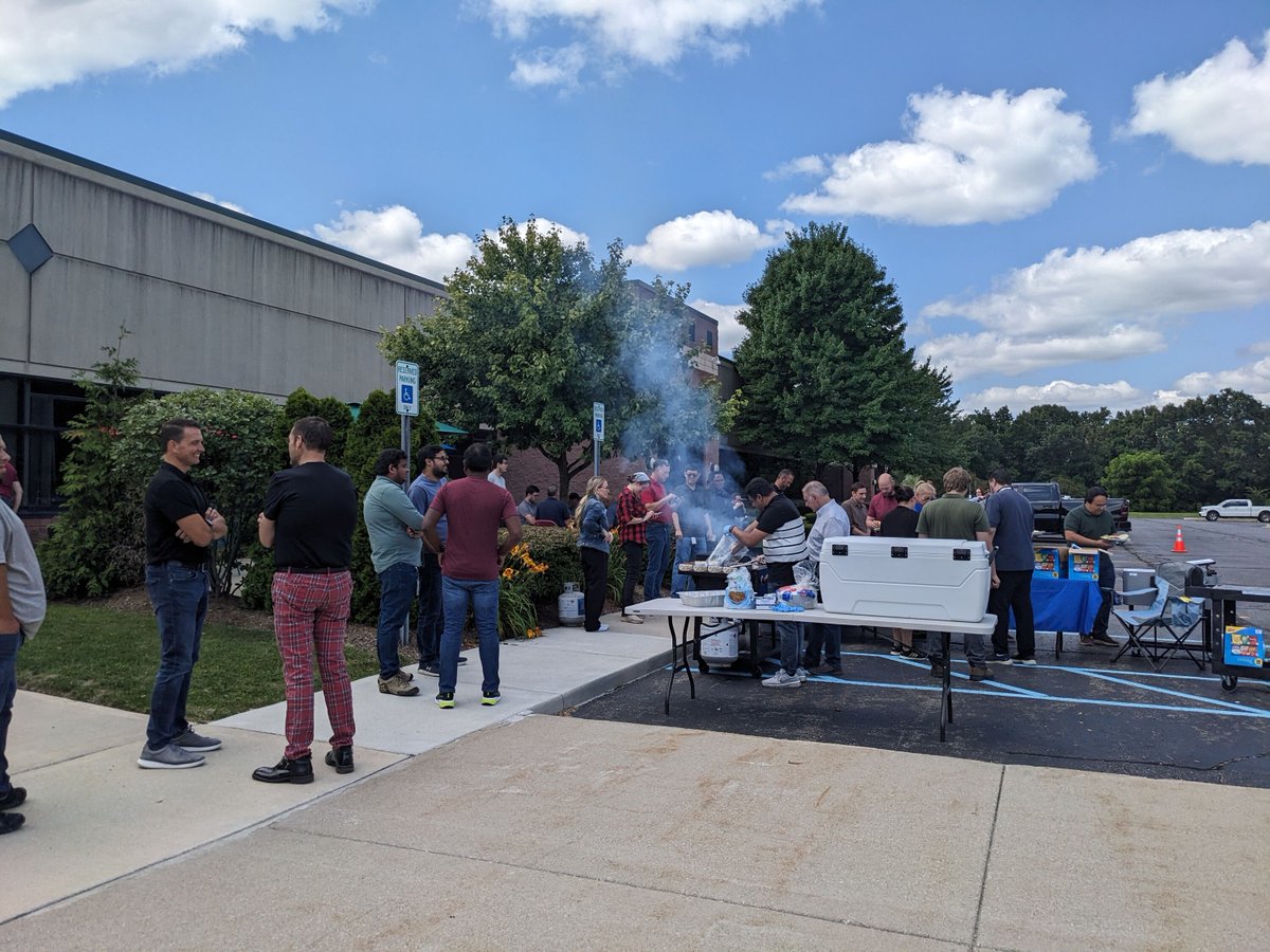 ABS_Energy's tweet image. Grilling up good times and great memories! 🍔🌭 Last week, the American Battery Solutions team came together for our annual summer cookout. Here's to team spirit, delicious food, and a fantastic day under the sun! #TeamABS #SummerCookout #WorkFamily