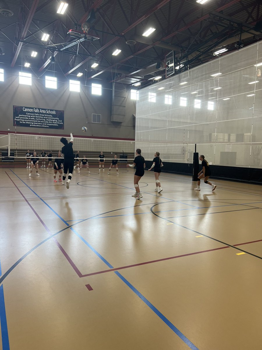 KoMet Volleyball tweet media
