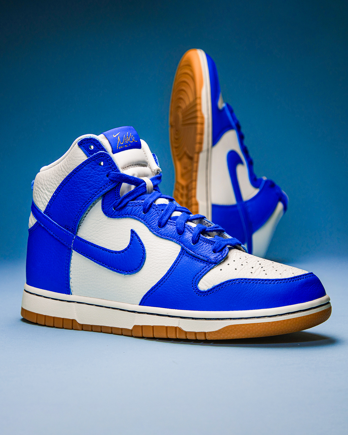 Foot Locker on X Off to the races The Nike Dunk High Phantom Racer Blue is now available in men s sizing at Foot Locker. https t HEk1Bqyekb https t BPhXVq7pdN X