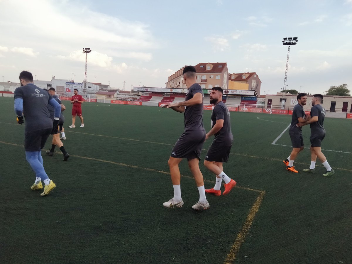 CD Torrijos Oficial tweet media