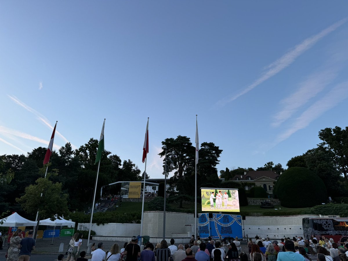 nchatziandreou's tweet photo. The summer #Olympic spirit at the Olympic Museum in Lausanne ♥️
#Paris2024 #OpeningCeremony 
#OlympicGames #Olympics 
#now https://t.co/DVgPCaBLwL
