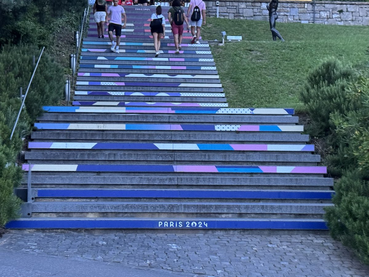 nchatziandreou's tweet photo. The summer #Olympic spirit at the Olympic Museum in Lausanne ♥️
#Paris2024 #OpeningCeremony 
#OlympicGames #Olympics 
#now https://t.co/DVgPCaBLwL