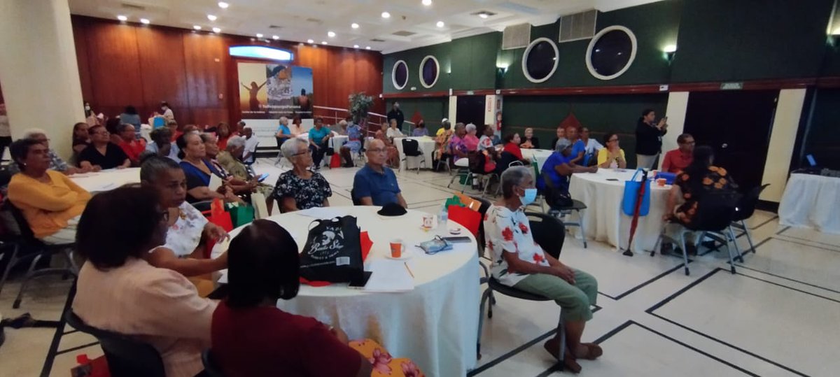CSSPanama's tweet photo. La @CSSPanama realizó diversas actividades en pro a la salud física y mental del adulto mayor en el #diadelosabuelos en sus diversas unidades ejecutoras a nivel nacional.
#CSScontigo https://t.co/CA0V80ltAJ