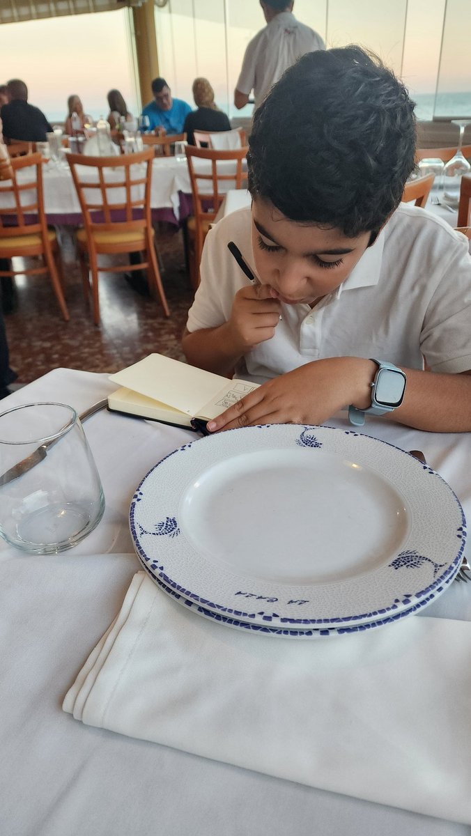 LucIA y el SEO A.K.A Lucía Rico🚀 SEO Estratégico tweet media