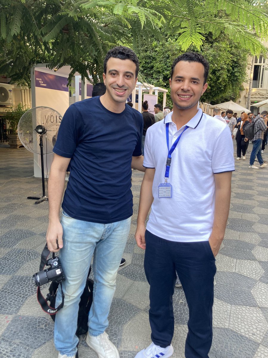ahmedelwaraky_'s tweet photo. مجنون Greek Camp😂
#Route #job_fair #_vois
#Route_jobfair_2024
#sourse #ASI #TSA #Proserv #qeema.
@HuaweiArabia #HUAWEI
#Route
#routetechsummit24 https://t.co/QEuncM5L3G
