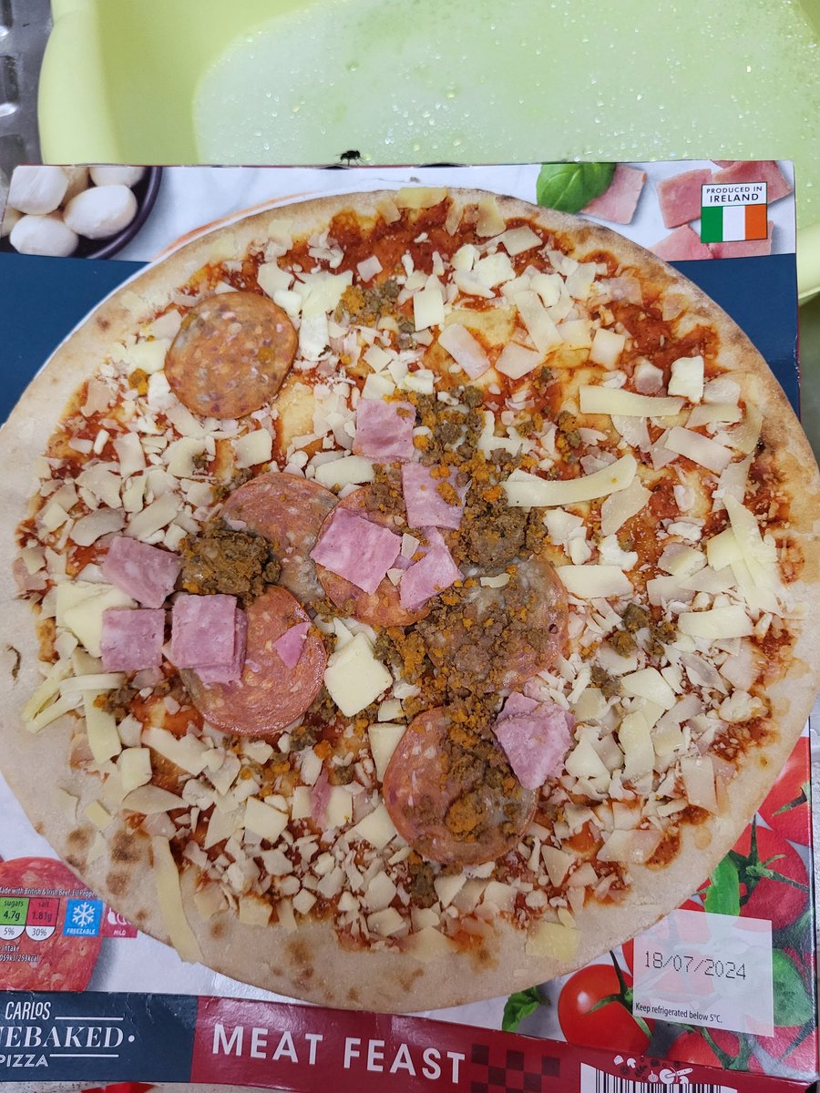 imeldamck's tweet photo. @Aldi_Ireland I was in your Kells store today and bought a pizza and the best before date on it was 18/07. Today is 26/07...... I'm glad I noticed it before I cooked it https://t.co/GfiaFUwAWU
