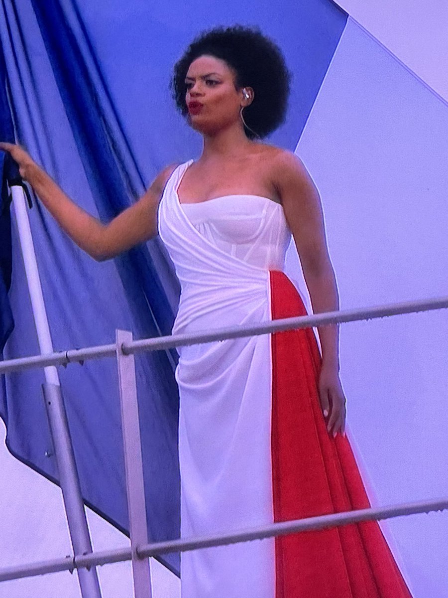 Quel spectacle incroyable, unique et magique. Ce soir, quelle fierté d’être 🇫🇷🇫🇷