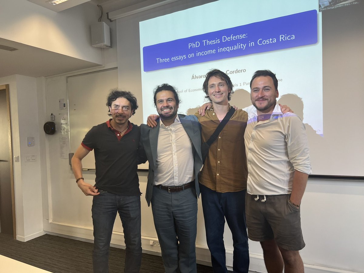 alvarozc's tweet image. 🤓I defended my PhD thesis one month ago!🎉  

🙏🏽Thanks to my supervisor, A. Reshef; committee members, D. Margolis &amp;amp; @PikettyWIL; referees @m_bombardini &amp;amp; N. Yuchtman; and external jury members, @OlleFolke &amp;amp; @sguriev.

🫶🏽I would not have done it without my family and friends.🫶🏽