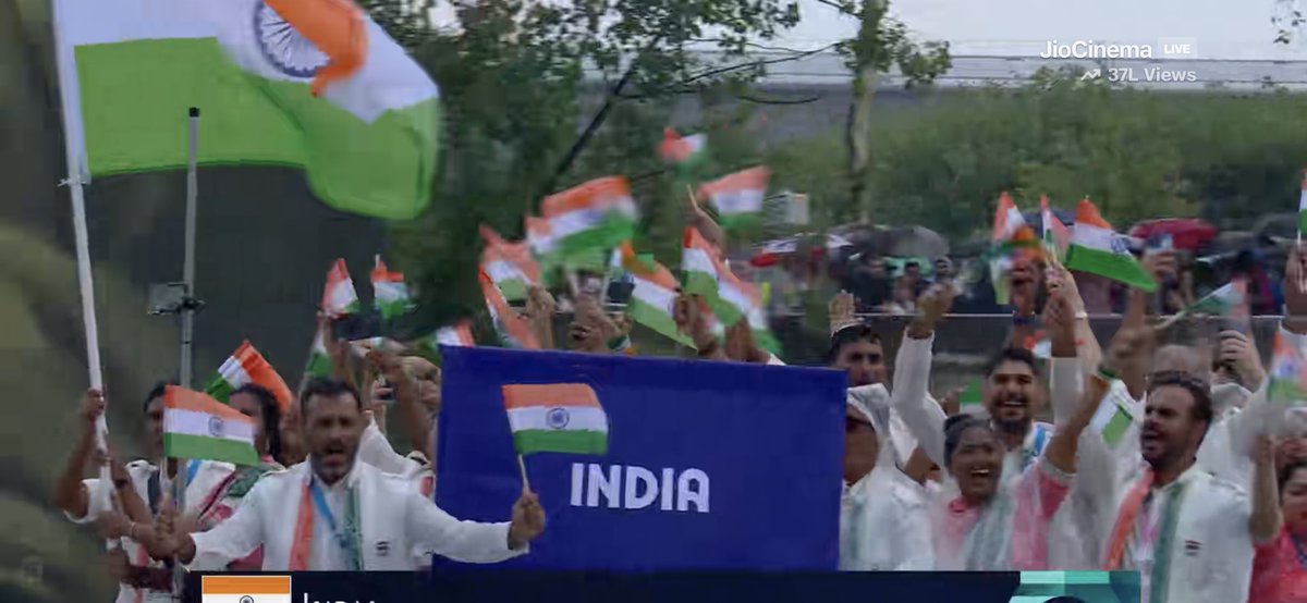 dilbag_koundal's tweet photo. @Olympics We are proud 🥲 to see Hindi https://t.co/mz8HduPAfY