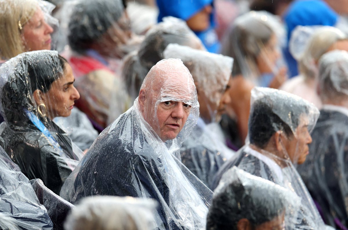 Promoting fossil fuels means more summer rain Gianni! We tried to tell you ☔️ 🌍🤦‍♂️