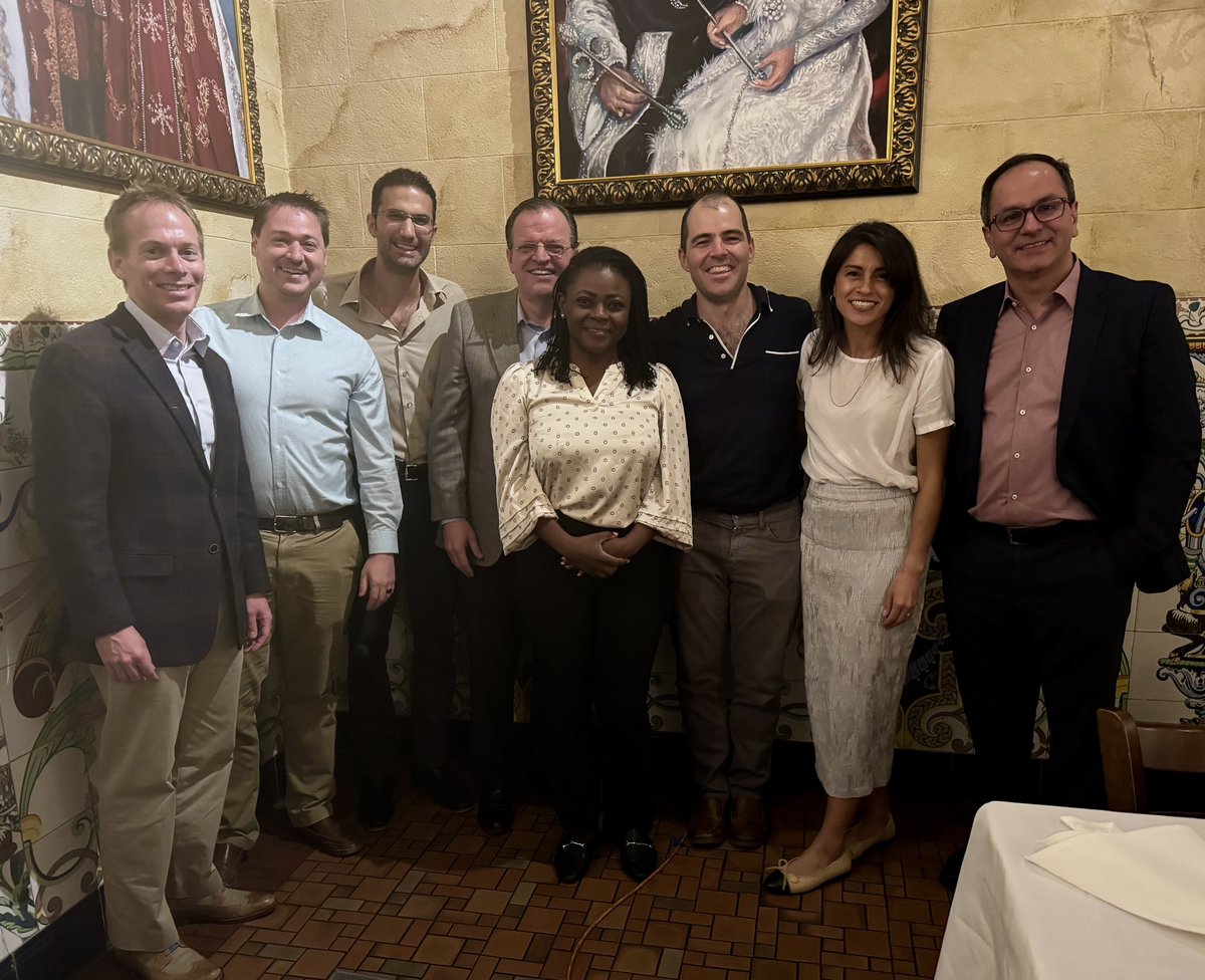 Betzaira G Childers, MD (@childersbg) on Twitter photo Day 1 of <a href="/MHepatobiliary/">Moffitt Hepatobiliary</a> course concluded with an excellent dinner talk by Dr. Jason Fleming on building a career in #HPB. It was much more than that. He is certainly one of most authentic, inspiring, & grounded individuals I’ve ever met. What a privilege to learn from him. Day 1 of <a href="/MHepatobiliary/">Moffitt Hepatobiliary</a> course concluded with an excellent dinner talk by Dr. Jason Fleming on building a career in #HPB. It was much more than that. He is certainly one of most authentic, inspiring, & grounded individuals I’ve ever met. What a privilege to learn from him.