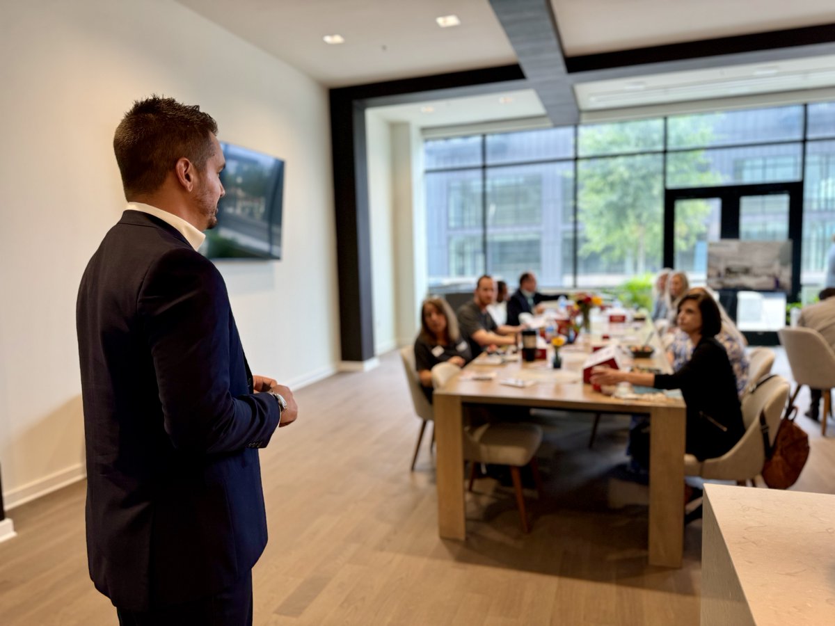 Thanks to the team at Bridgeworth Wealth Management for creating space for these memorable moments of connection. 

Yesterday's lunch and learn event—filled with somber, hopeful energy that we can all do better for our kids.

#huntsville #madisoncounty #mentalhealth #healthcare
