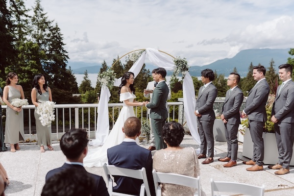 UBC Media Relations (@ubcnews) on Twitter photo UBC is busiest during the winter academic session, but summer sees hundreds of weddings on the Vancouver campus. 🎓💍
Read about a <a href="/alumniubc/">alumni UBC</a> couple's wedding story and how UBC Food Services ensures every celebration is perfect: bit.ly/3y2Q3vX UBC is busiest during the winter academic session, but summer sees hundreds of weddings on the Vancouver campus. 🎓💍
Read about a <a href="/alumniubc/">alumni UBC</a> couple's wedding story and how UBC Food Services ensures every celebration is perfect: bit.ly/3y2Q3vX