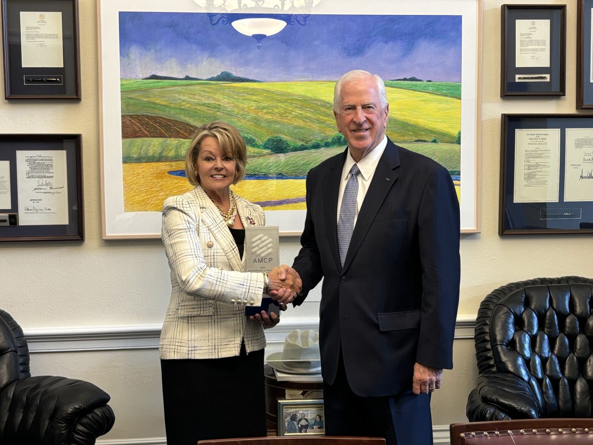amcporg's tweet photo. .@amcpceo Susan Cantrell honored @RepThompson with the 2024 AMCP Achievement in Pharmacy Policy Award for his leadership in pharmacy policy and efforts to improve patient access. 

#PDTAccessAct #MVPAct #valuebasedcare #AMCPAdvocacy #hilldays #managedcarepharmacy https://t.co/KP9XN1LjP4