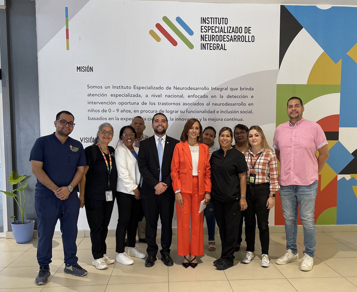 RobertoJZuniga's tweet photo. Gracias a la doctora Ingrid González directora médica del IENDI por abrirnos las puertas de este importante centro para el desarrollo de nuestros niños con algún tipo de condición. 

A la colega @drayarelisrod, al representante de @DonBosco_507 @PierJanson y padres de familia del corregimiento, gracias por acompañarnos.