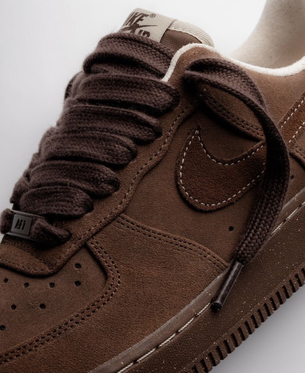 DayDreamKicks's tweet photo. Coconut🥥 https://t.co/5OEaaspgux