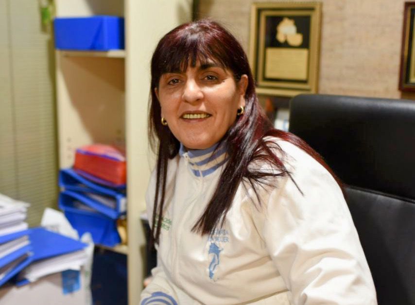 🟣A 72 años de su fallecimiento, tres mujeres sindicalistas reflexionan sobre el legado, vigencia e influencia de #Evita en sus vidas y gestión gremial.
🗣️Hablan: Karina Moyano
<a href="/adridonzelli/">Adriana donzelli</a> y <a href="/RuggieroAna/">Ana Laura Ruggiero</a> <a href="/SindicatoAnduna/">ANDUNA</a> 
<a href="/sadopnacion/">Sadop Nación</a> 
<a href="/62org_jus/">62 Organizaciones Justicialistas</a> 
<a href="/cgtoficialok/">CGT</a>