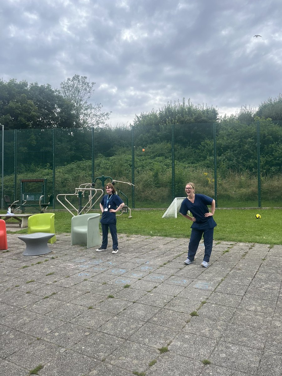 AnnaS033's tweet photo. Our wonderful new HCA Louise and our wonderful nursing student Alice facilitating a fun exercise group !😁 @pavilion_ward https://t.co/uSUj4jPT0f