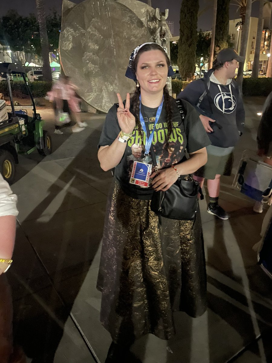 SDCC Day 1: Beginning of the day vs the end 😂