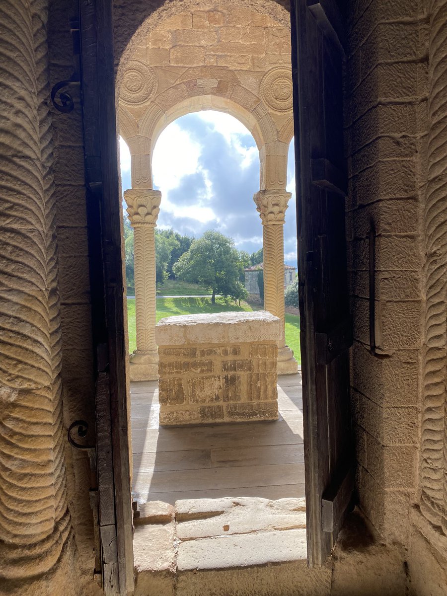 Mañanas de #trabajo que se convierten en mañanas de #placer Los #guíaoficial de <a href="/VisitasAsturias/">Visitas por Asturias</a> te esperamos en #Asturias territorio verde y fresco lleno de #historia #Arte #gastronomíaexcelente #etnografía Te esperamos en: 📲 610567260 o en visitasguiadasporasturias.com