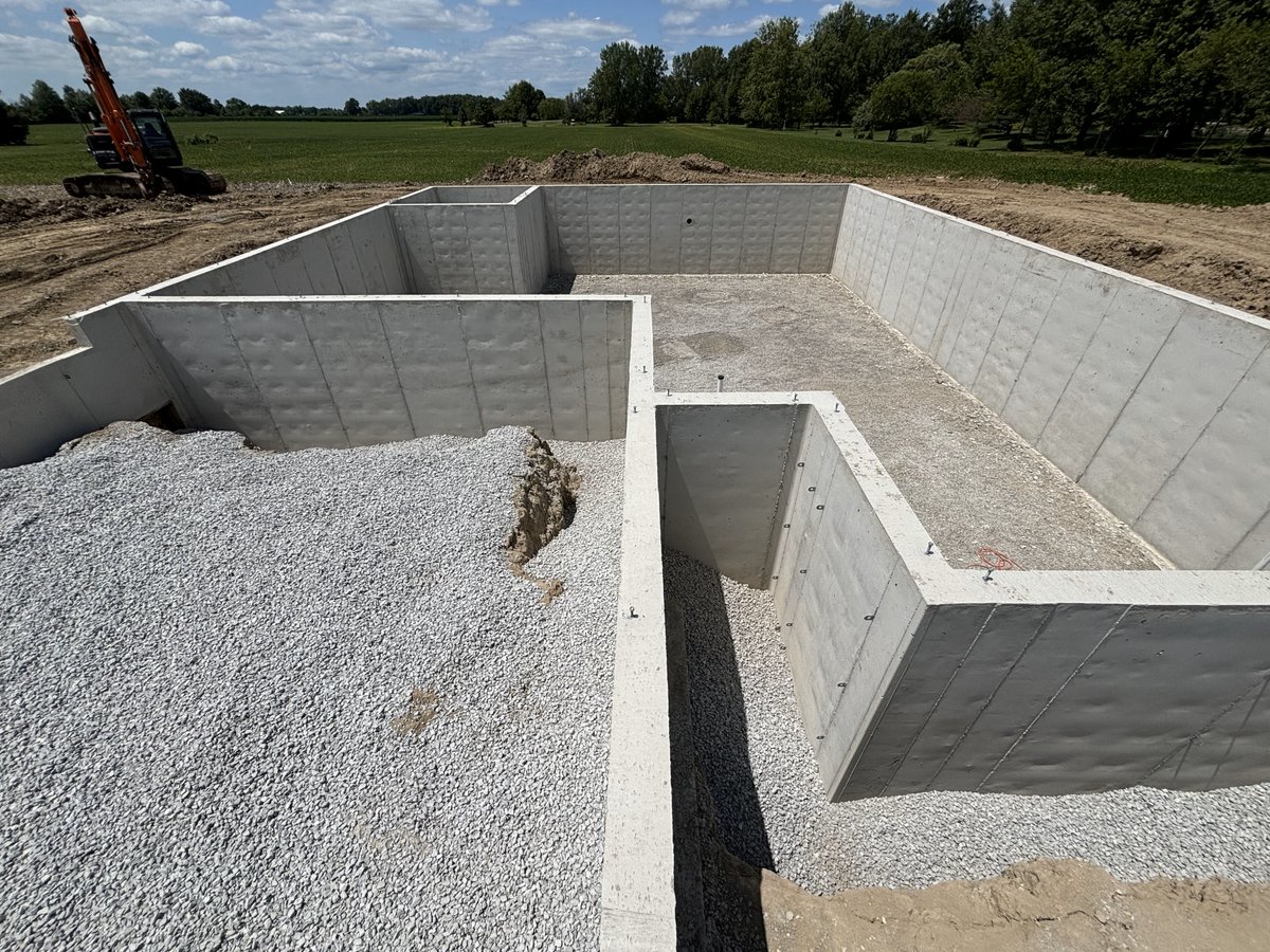 doylehomes's tweet photo. "Fresh Foundation!" Nothing better than Sunshine &amp; Fresh Walls! This custom designed Margate is ready for framing! So excited for Janie, choosing Steve Doyle Homes to build on her lot! https://t.co/uxC1bP1D7E 1-800-24-DOYLE https://t.co/tX5p5P76n8
