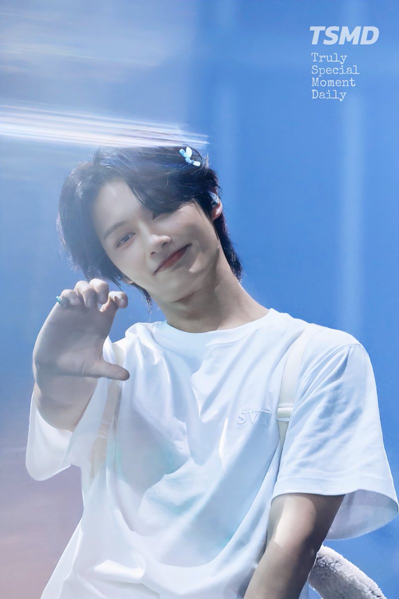 TSMD64's tweet photo. 240723 CARAT LAND D1 HD

😻🐈‍⬛🐈😻

#세븐틴 #SEVENTEEN

#준 #JUN #문준휘 #文俊辉

#원우 #전원우 #WONWOO #ウォヌ https://t.co/0eqHtBFWIj