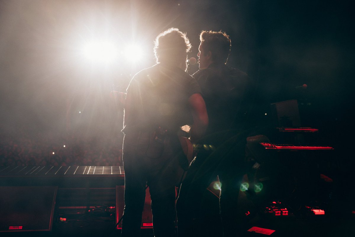 thekillers's tweet photo. Fuji Rock ’n’ Roll https://t.co/hosBNjmek5