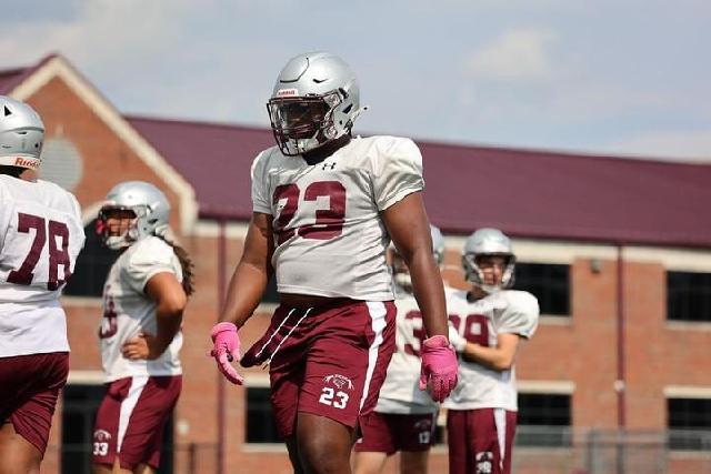 New number… Sophomore year loading…. Thanks <a href="/KyliDanielle/">Kyli Danielle Photography</a> for the great photos….
<a href="/2HYPEsports/">Too Hype Sports</a> 
<a href="/alcoafootball/">Alcoa Football</a> 
<a href="/5StarPreps/">5Star Preps</a>